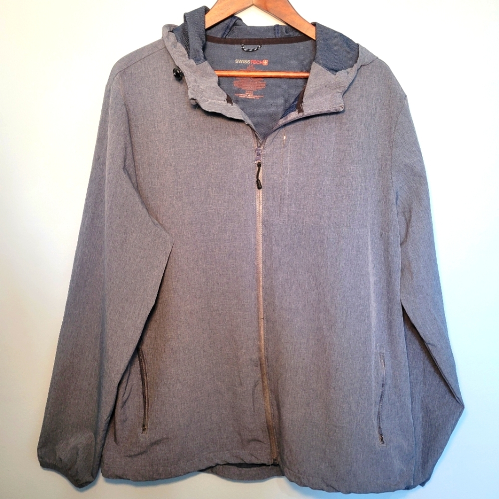 Swiss Tech Performance Gear Men's Softshell Full Zip Jacket‎ w/ Hood Size Large